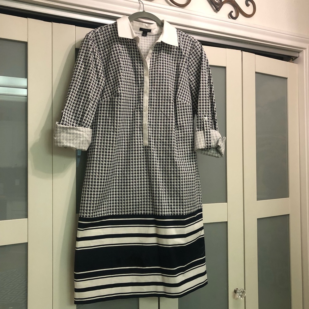 Ann Taylor size S navy and white shirt dress.